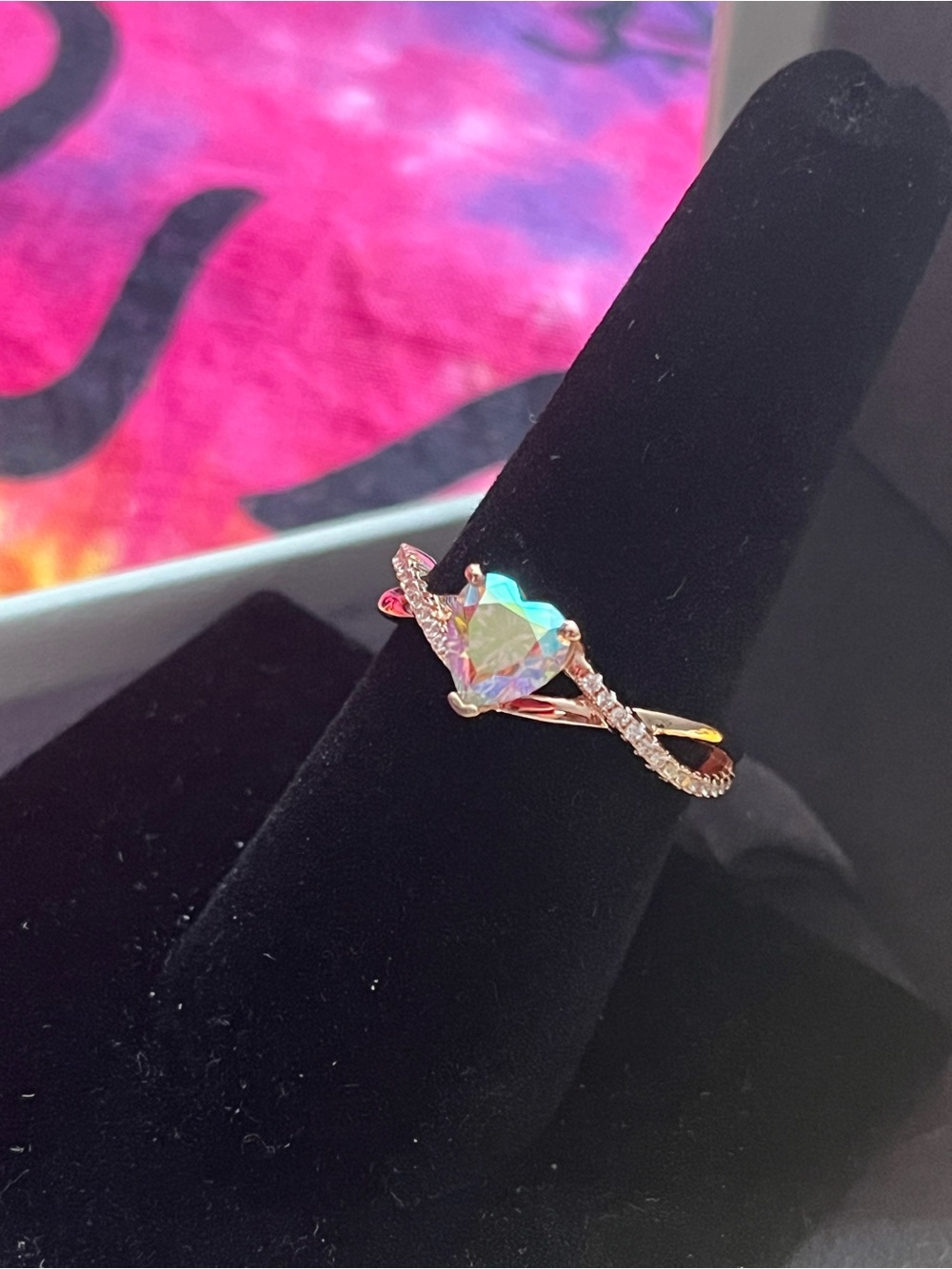Rhodium Plated 1 CTW Fantasy Blue Heart Moissanite Infinity Ring Size 8 NWT